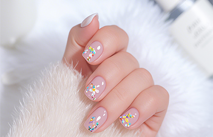 美甲长出来一截怎么办，快来和沈阳美甲培训学校学一学