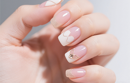 美甲用品怎么选